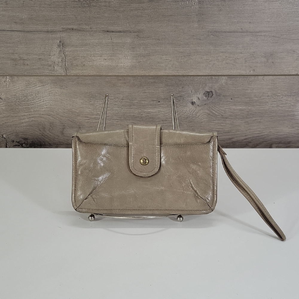 Hobo Neutral Taupe Leather Zip-Around Wristlet Clutch